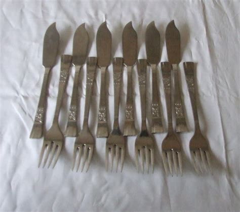 Tudor Rose Cutlery 